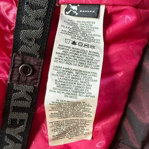 Wmn's Oakley Gretchen Bleiler Ski jacket Burgundy Metallic Sz Small Thinsulate - Picture 12 of 16